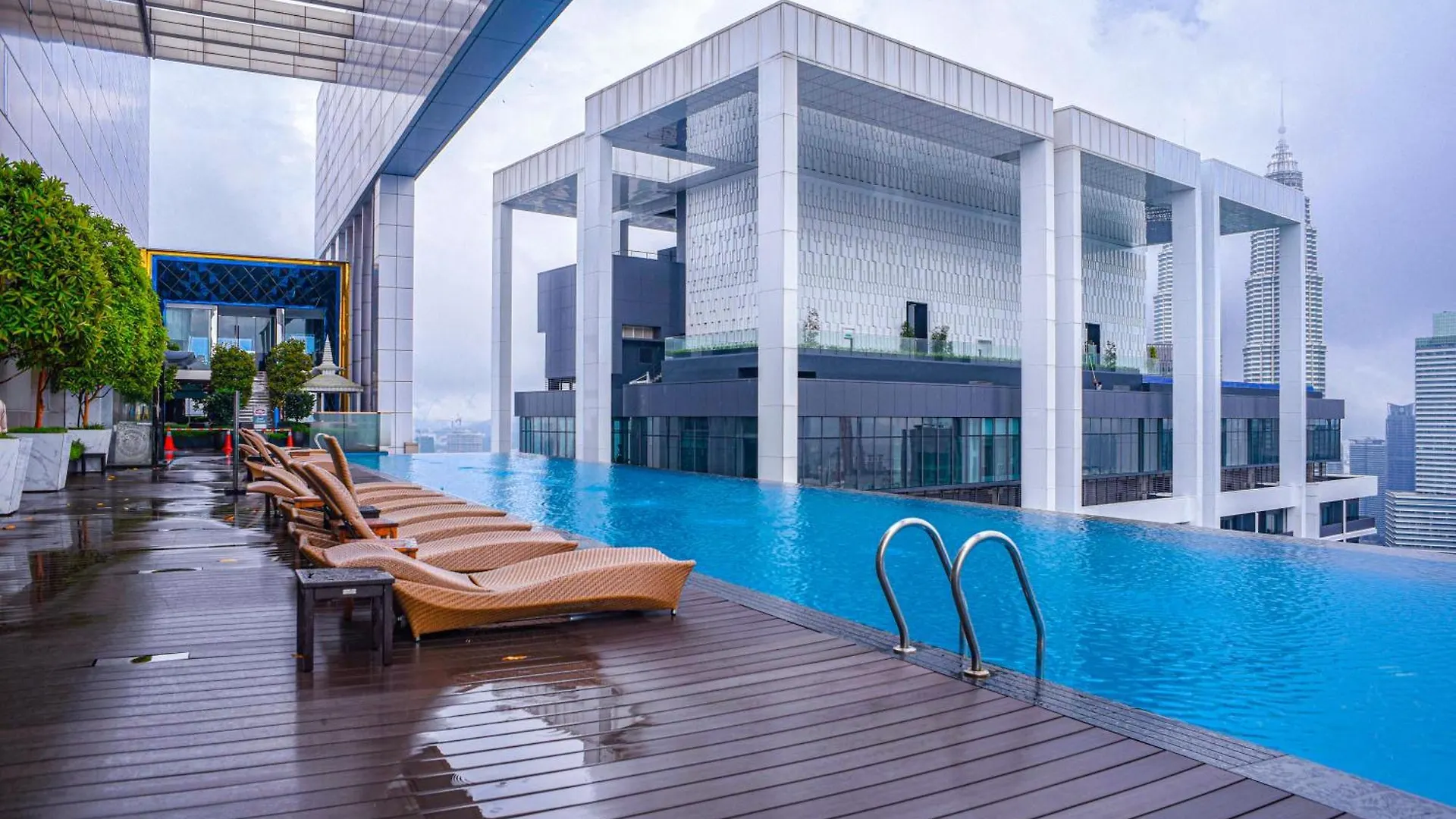 Apartment Sidemen Suites At Platinum Klcc Kuala Lumpur Malaysia