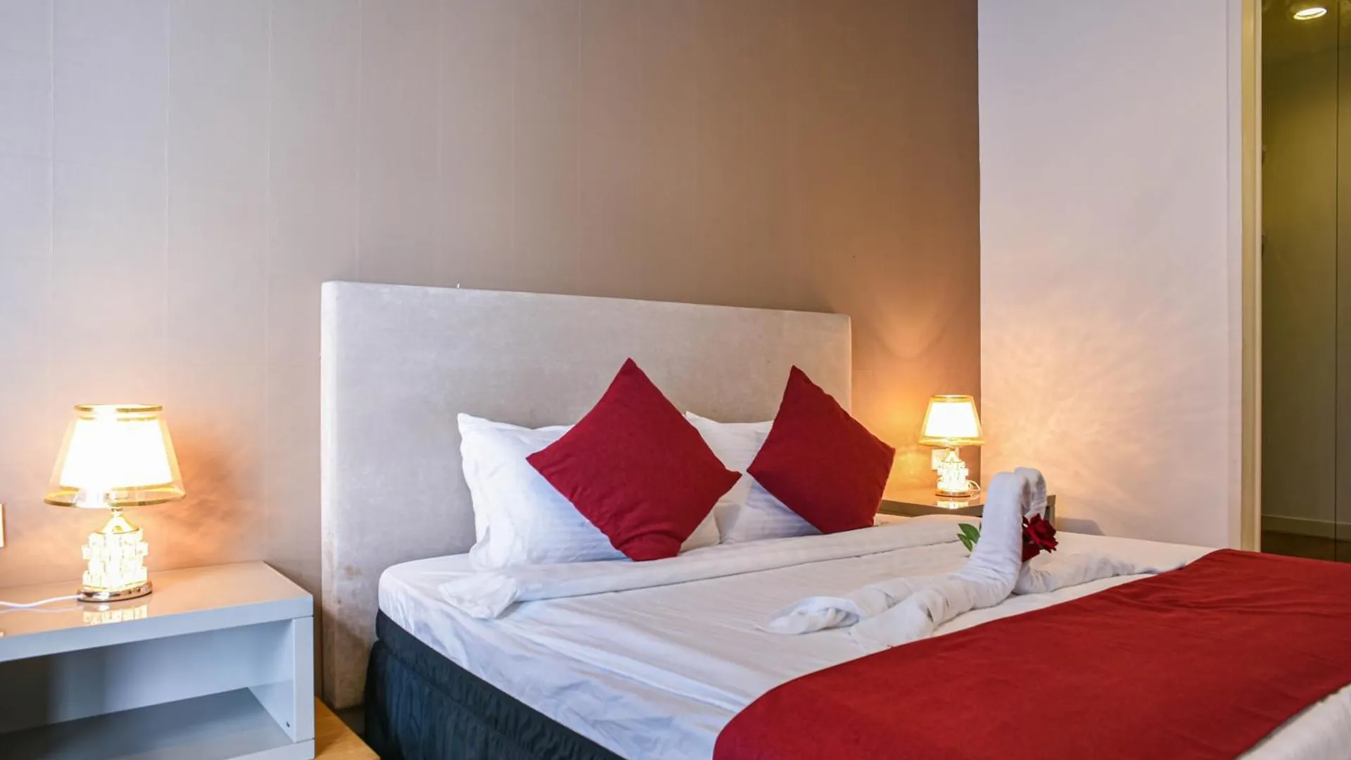 Apartment Sidemen Suites At Platinum Klcc Kuala Lumpur
